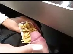 Lilith Lee Spalancat ...