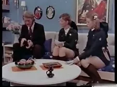 Bruna cavalca cazzo  ...