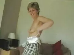 Prima volta anale re ...