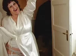 MILF film erotico gr ...